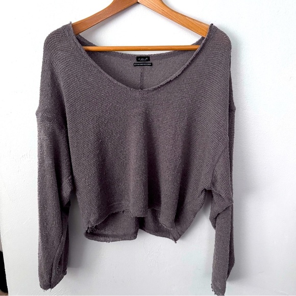 Urban Outfitters Out From Under gray v neck long sleeve Size XS - Picture 1 of 5